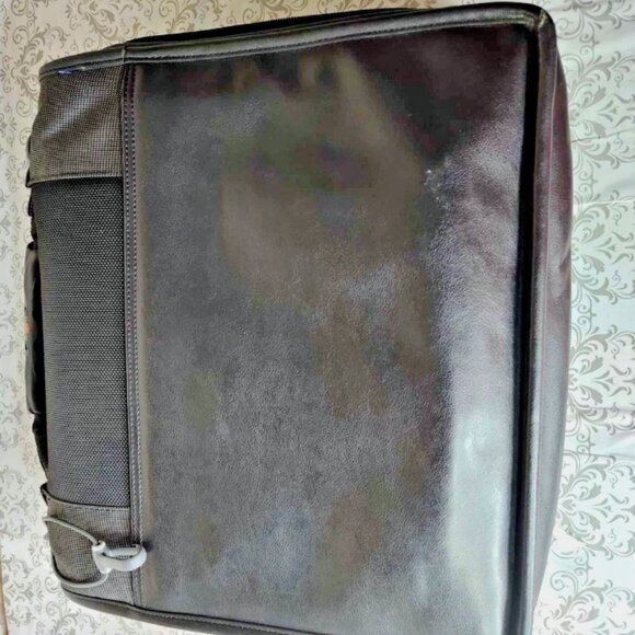 Wenger Swiss Army Gear Executive Zipper Portfolio Briefcase Black - Picture 8 of 8